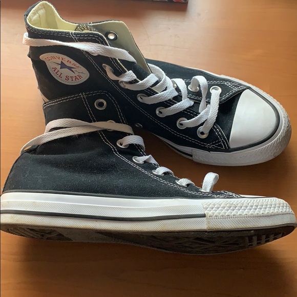 Converse Shoes - Black High Top Converse Size 7!